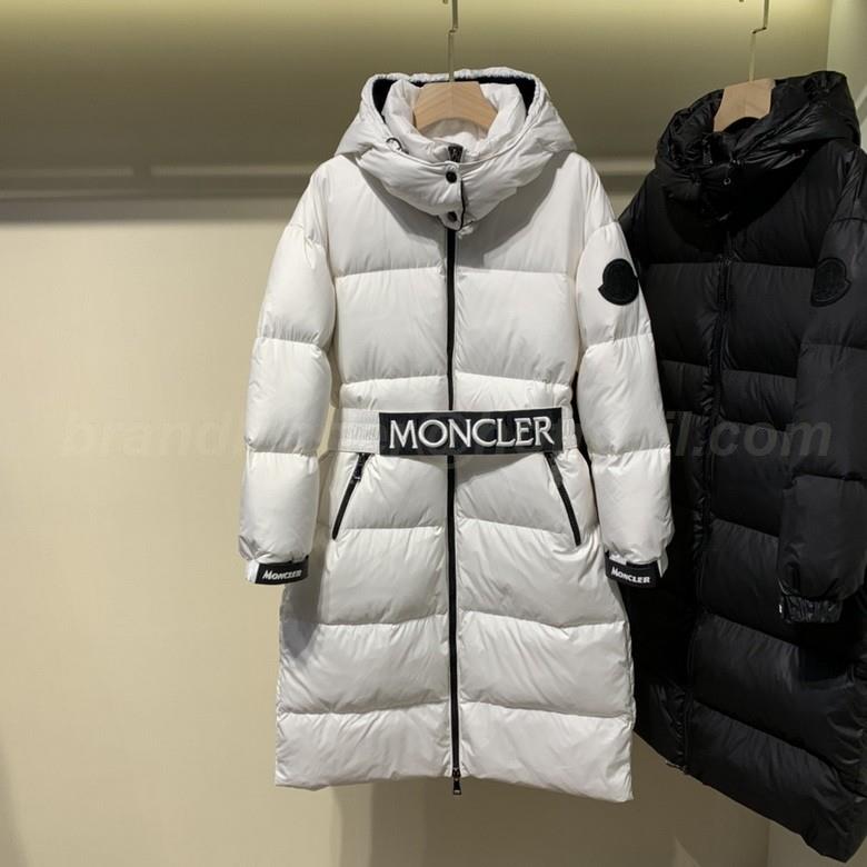 Moncler Women's Outwear 264